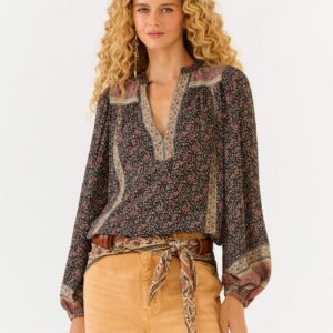 BLUSA MANGA LONGA GGT ESTAMPA ISLA PRETO